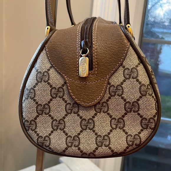 💗Vintage Gucci Barrel Bag - Picture 3 of 16
